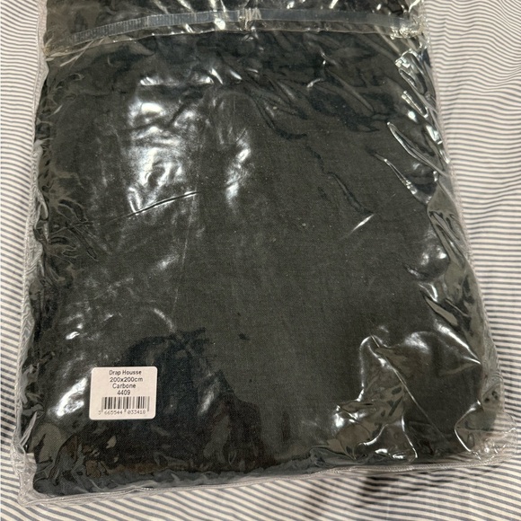 LISSOY FRENCH Luxurious linen Charcoal fitted sheet 200x200cm - Picture 2 of 4